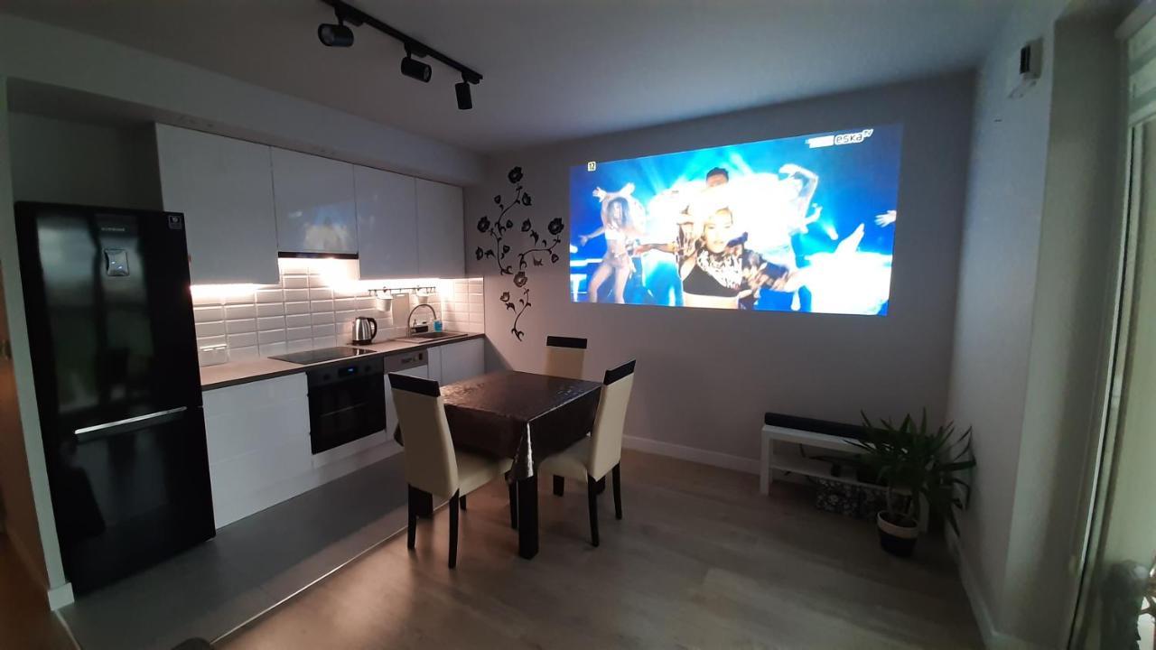 Apartament Pelka Varsovia Exterior foto